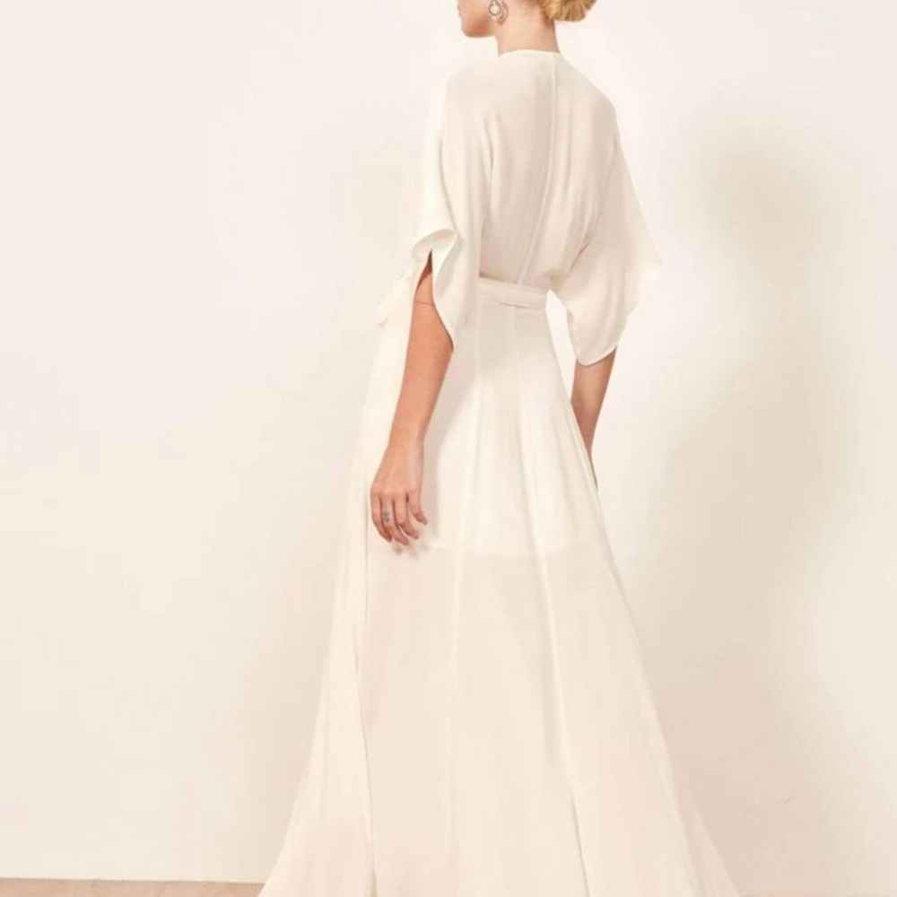 BNWT Reformation Winslow Dress (Ivory, L) - Picture 3 of 6